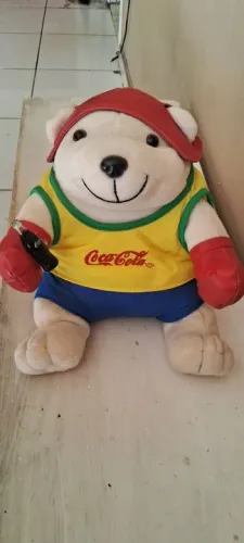 pelúcia colecionável coca cola