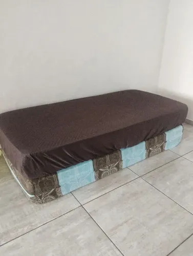 2 colchões de solteiro c molas ensacadas