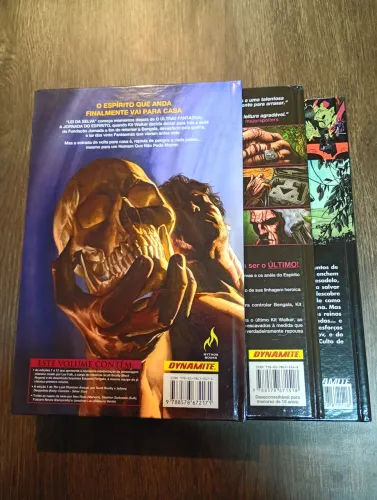 HQs, Último Fantasma e Jtos Fantasma, Mandrake e Flash Gordon, capa dura...
