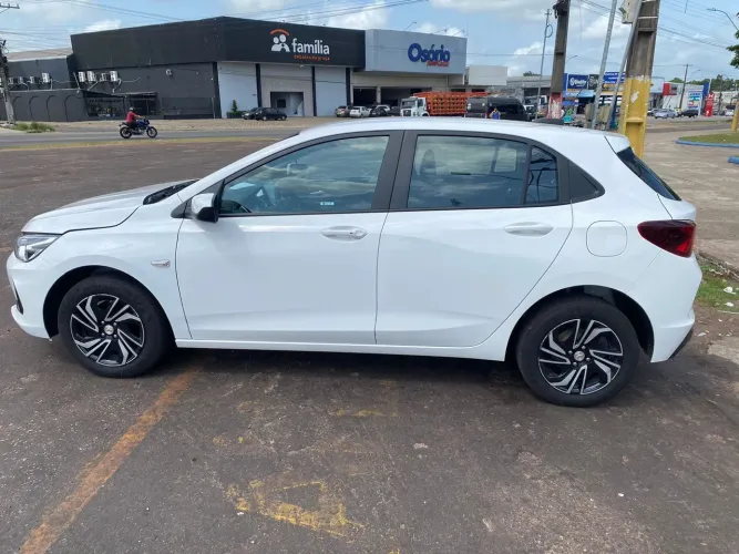 Chevrolet Onix Hatch LT 1.0 12V Flex Mec. 4P 2025