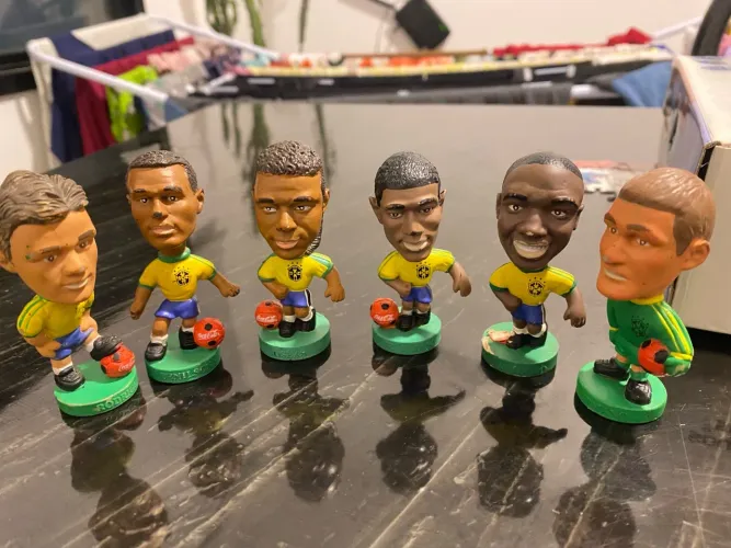 Coleção Miniaturas Futebol - Seleção Brasileira
