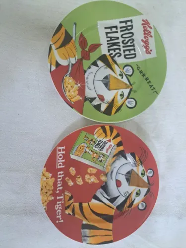02 Pratos Frosted Flakes - Vintage Kellogg's
