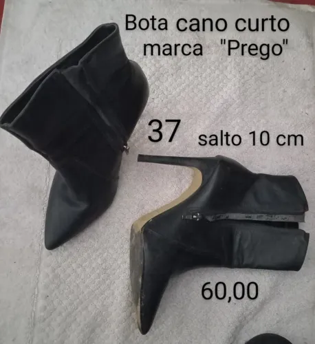 Bota cano curto Salto 10cm - Marca:  Prego - Tamanho 37. Chique.
