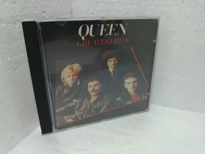 CD Queen - Greatest Hits (emi) 1988