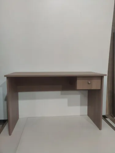 Mesa de estudos NOVA