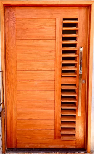 Porta de madeira pivô jatobá