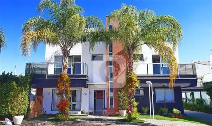 Casa a venda com 4 suítes 270m2 no recreio dos Bandeirantes