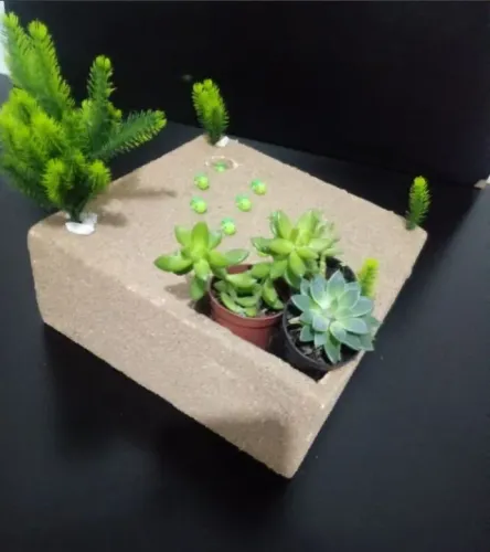 DECORAÇÃO ARTESANAL DE ISOPOR PARA PEQUENAS PLANTAS