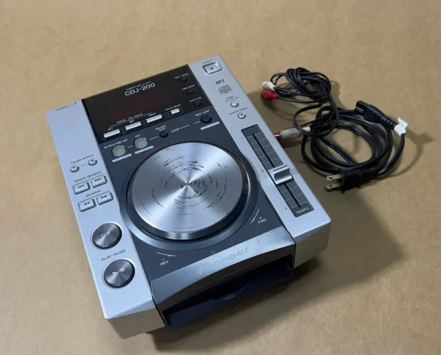 DJ CDJ-200 | Pionner