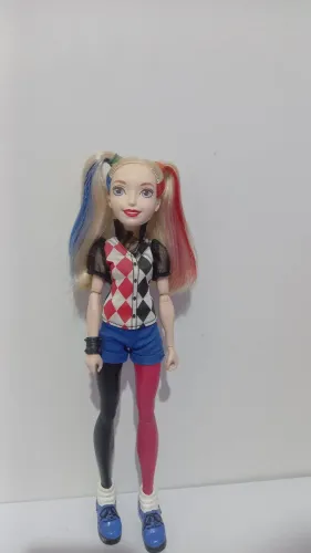 Boneca Harley Quinn - DC Comics