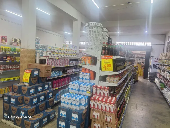 Mercado Bem Estocado Bairro Proximo ao Embú /Cotia
