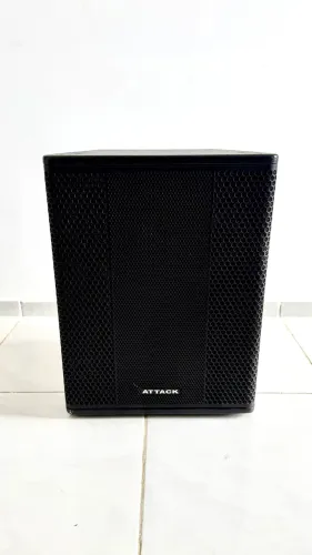 Caixa ativa Attack VSF 125A 1200 RMS