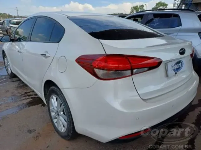 SUCATA KIA CERATO 2018