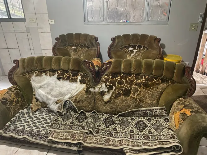 Conjunto 3 sofás antigos madeira maciça para restauração