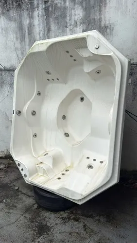 BANHEIRA SPA OFURÔ JACUZZI