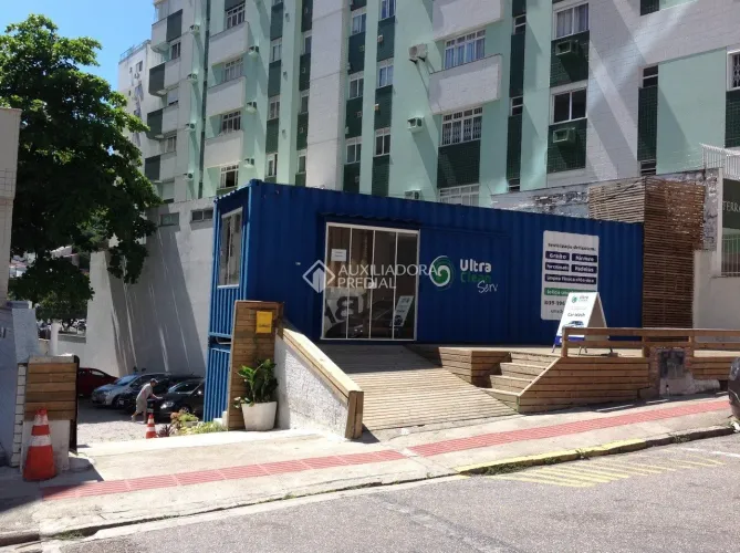 Terreno à Venda - Viabilidade para Empreendimento Moderno em Área Valorizada