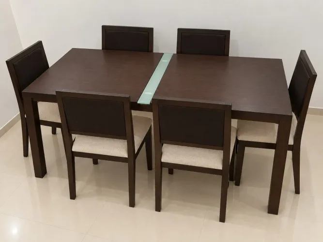 Mesa com cadeiras