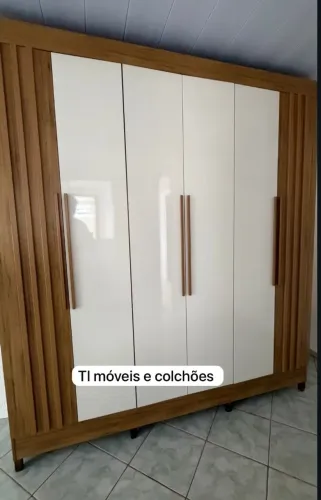 Guarda Roupa