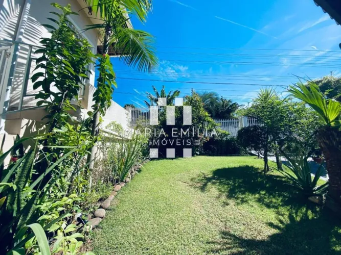 Casa à venda em Florianópolis, Trindade, com 4 quartos, com 218 m²