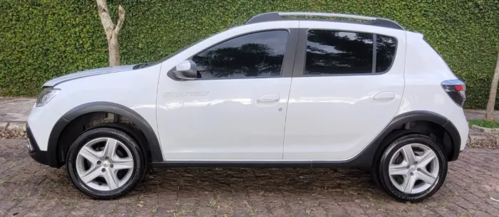 Renault Stepway Zen Flex 1.6 16V Mec. 2022