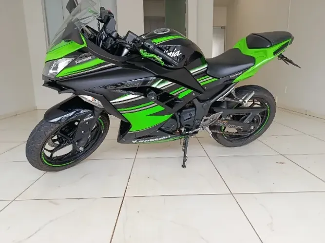 Kawasaki Ninja 300 ABS 2018