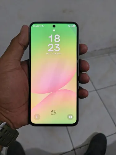 Galaxy A56 5g 256/8 novo zerado sem marcas de uso completo com caixa e carregador