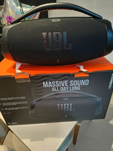 JBL Boombox 3