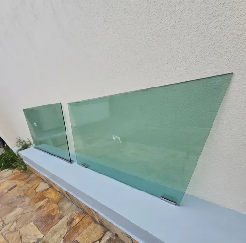 Vidro Temperado Blindex Verde 8mm Guarda Corpo