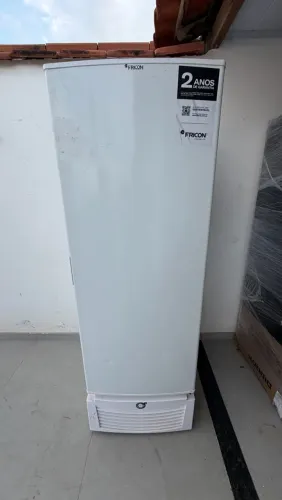 Freezer vertical Fricon 569 litros 127v zerado
