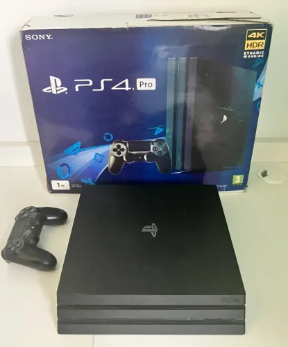 Sony Playstation 4 Pro Cuh-71 1tb Standard Preto