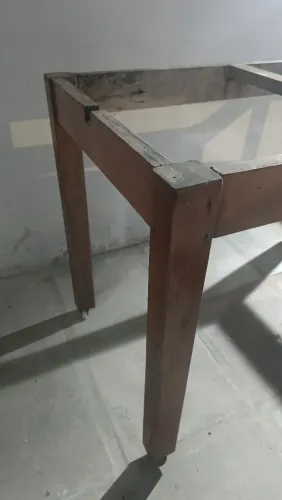 Base de Mesa de Madeira 113x65cm