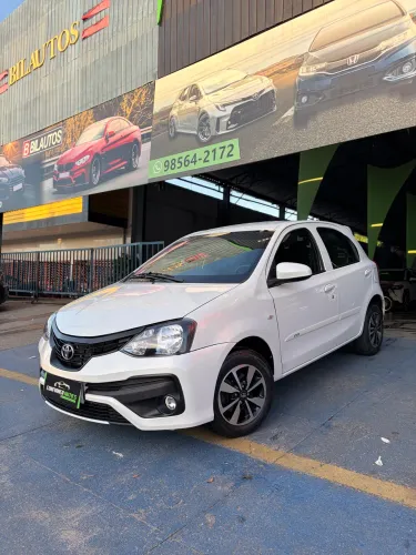Toyota Etios X 1.3 Flex 16V 5P Mec. 2015