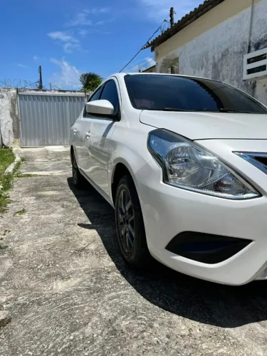 Nissan Versa SL 1.6 16V Flexstart 4P Mec. 2016