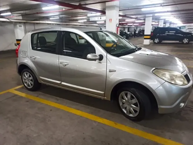 Renault Sandero Privilège Hi-flex 1.6 8V 5P 2009