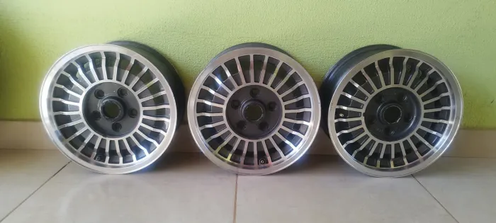 Vendo rodas ralinho Opala e Caravan