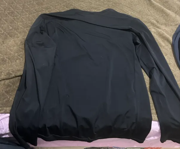 camisa térmica preta