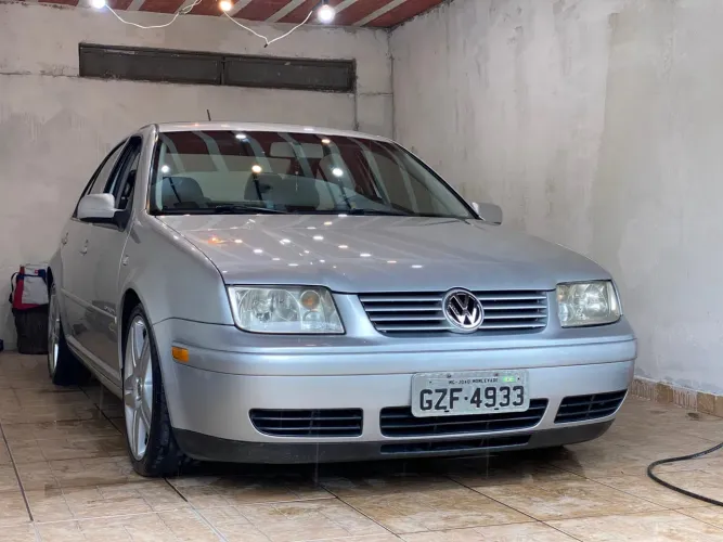 Volkswagen Bora 2.0 8V Comfortline Mec. 2001