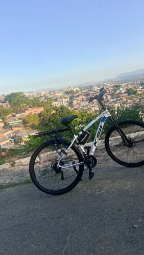 Vende-se está bicicleta 