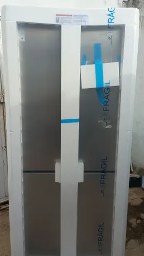 Geladeira Brastemp  inox na caixa 