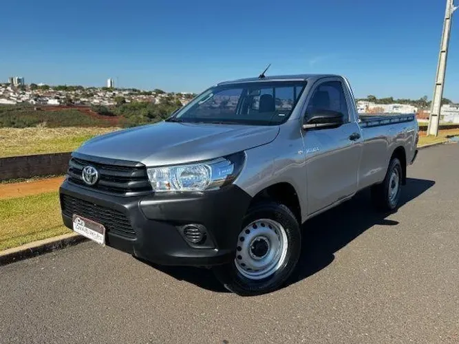 Toyota Hilux CS 4X4 2.8 TDI Diesel Mec. 2020