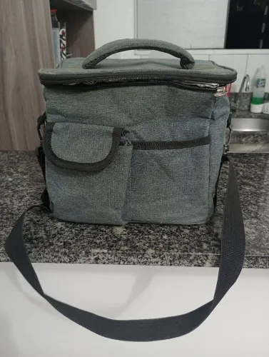 Bolsa térmica/lancheira com alça tiracolo (forro aluminizado) - zíper para ajustar