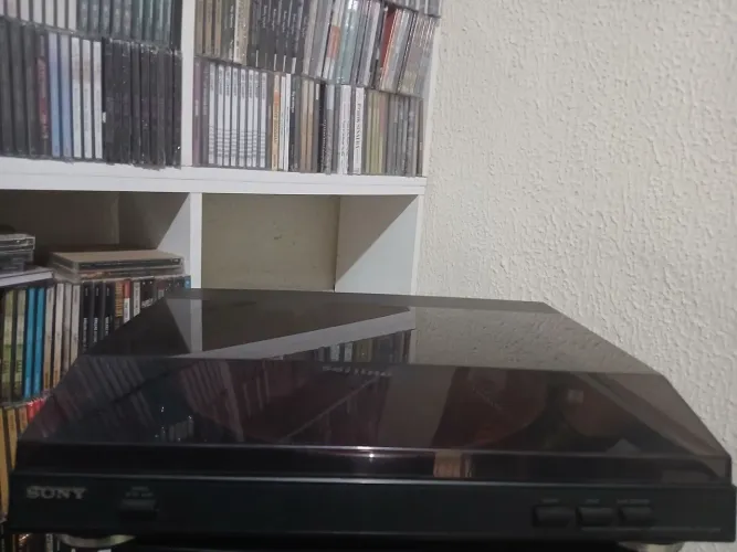 Toca Discos Sony (Importada)