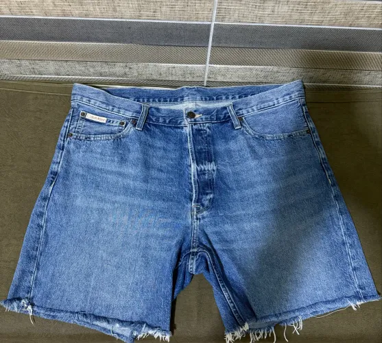 Bermuda feminina Calvin Klein