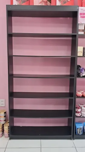 Estante de loja para produtos ,preço negociável 
