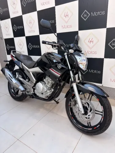 Yamaha Fazer 250 2015