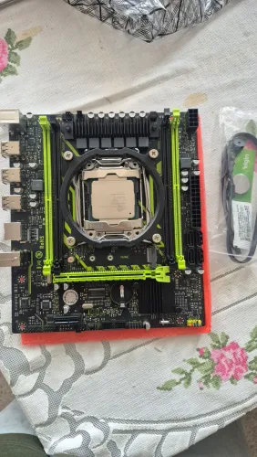 Kit Xeon e5-2667(melhor em jogos) x99