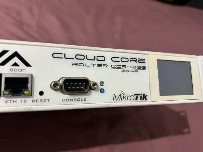 Roteador Mikrotik Cloud Core Ccr1036-12g-4s - Alta Performance