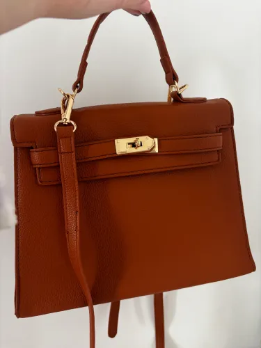 Bolsa média marrom