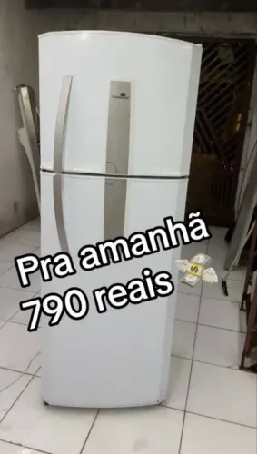 Geladeira em perfeito estado