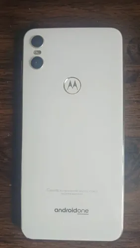 Motorola One 